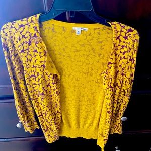 Yellow with Purple Cardigan Size XS